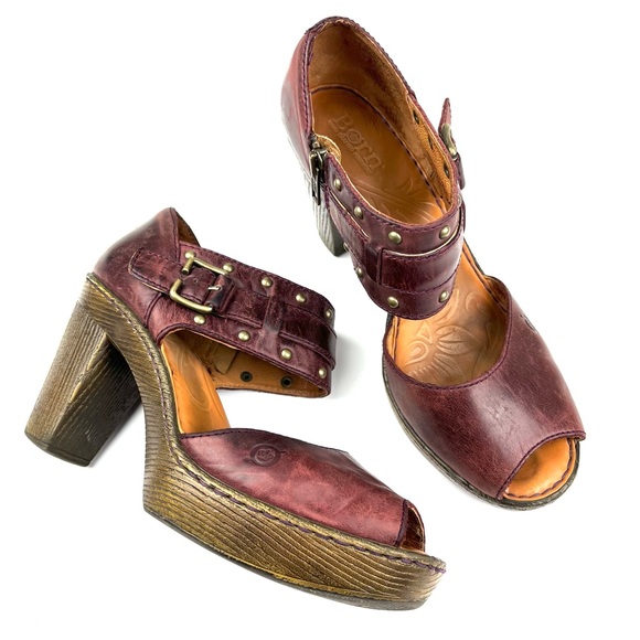 Born Shoes - Born Tierney reddish brown burnished leather platform peep-toe sandals size 9